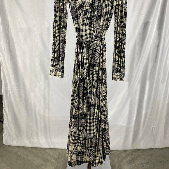 Alberto Makali - Dress - Picture 2 of 6